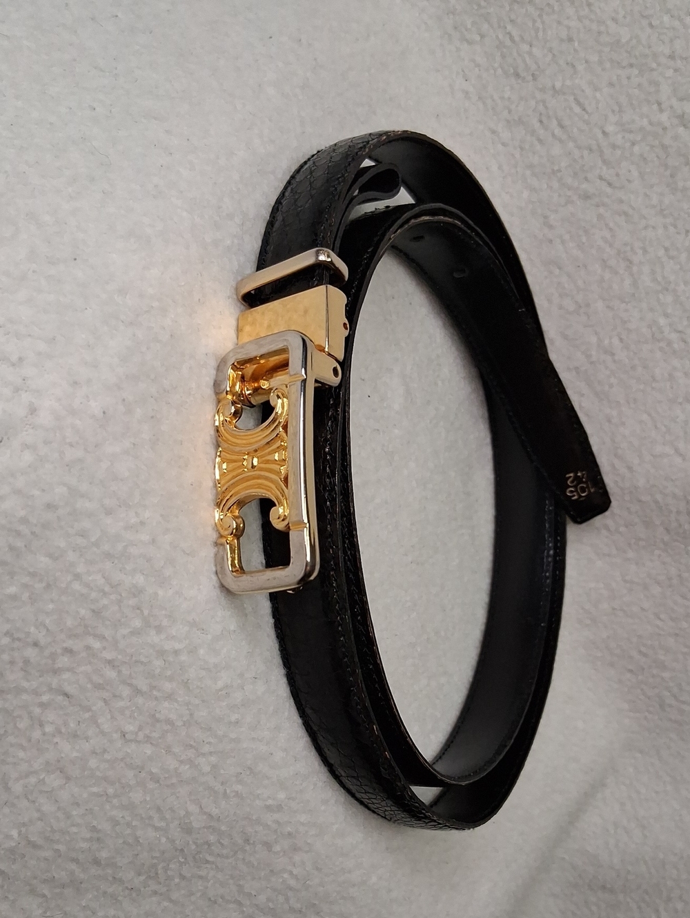 Vintage CELINE Triomphe Unisex Leather Belt Black Croc Two Tone Size 105 42